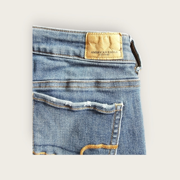 American Eagle Jeans - Picture 4 of 7